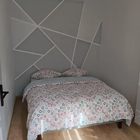 40 M2 *