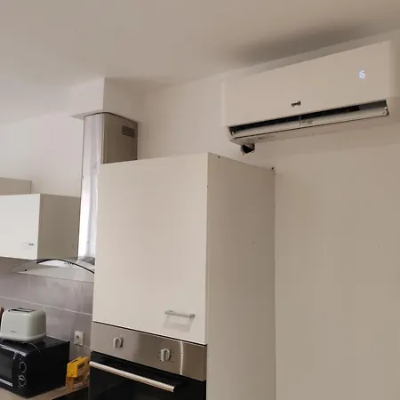 40 M2